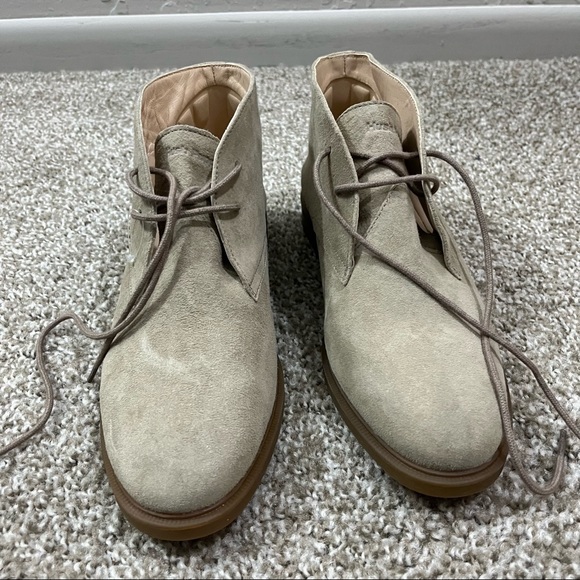 NEW Hush Puppies Cream Suede Oxford Bootie 8.5 - Picture 4 of 16